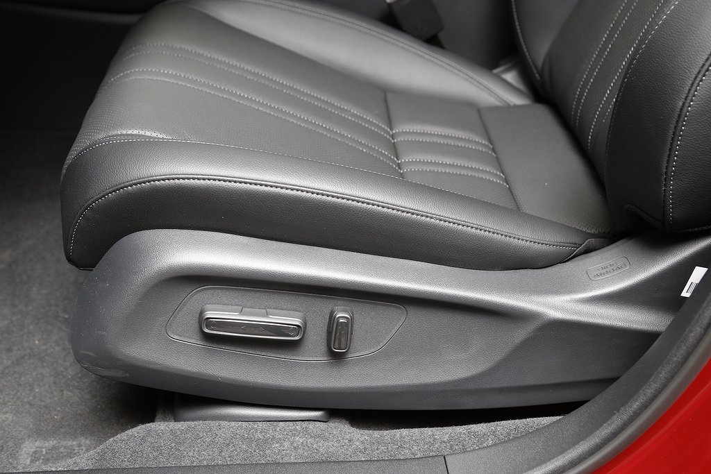Honda ZR-V FullHybrid Advance i Lager| 5år Service+Vintehjul 2024