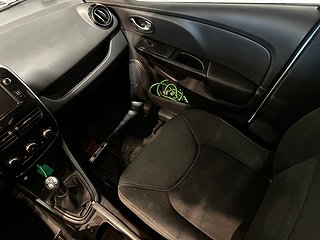 Renault Clio Sport Tourer 1.5 Kamrem bytt Mvärm Psens SoV