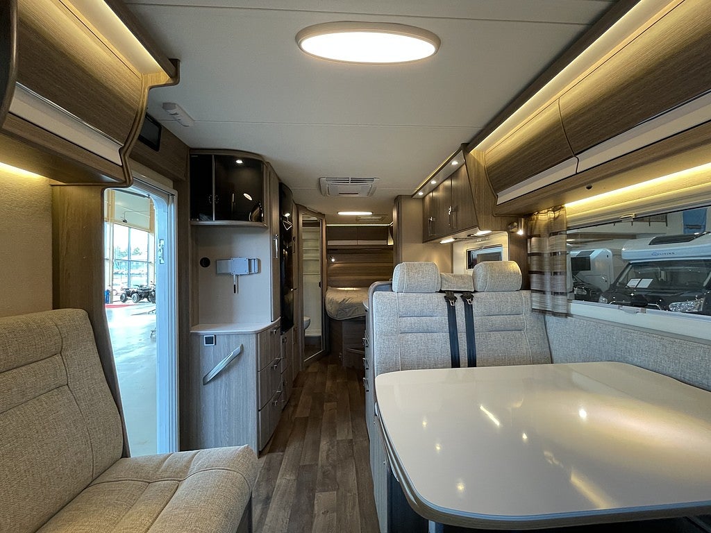 Kabe Classic 740 LXL /ALDE / AC-bodel / Solcell / Automat / - Kabe