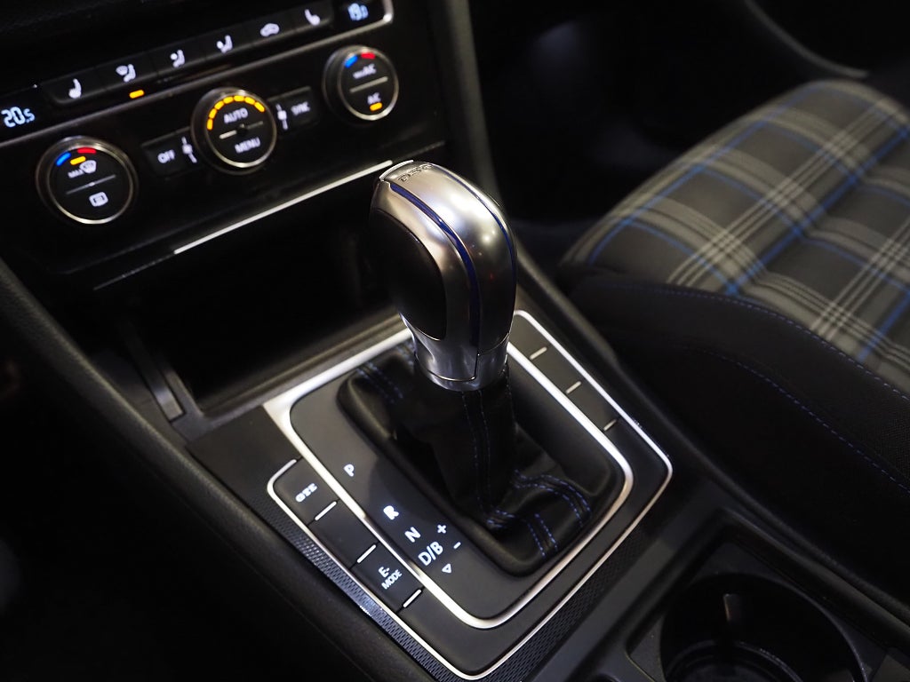 Volkswagen Golf GTE 1.4 TSI Plug-in 204hk Drag Backkamera 2016