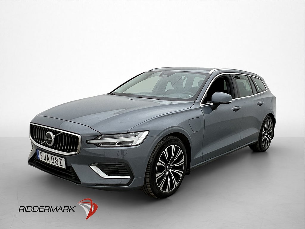 Volvo V60 Recharge T6 AWD 350hk MOMS 360° Värm Drag CarPlay