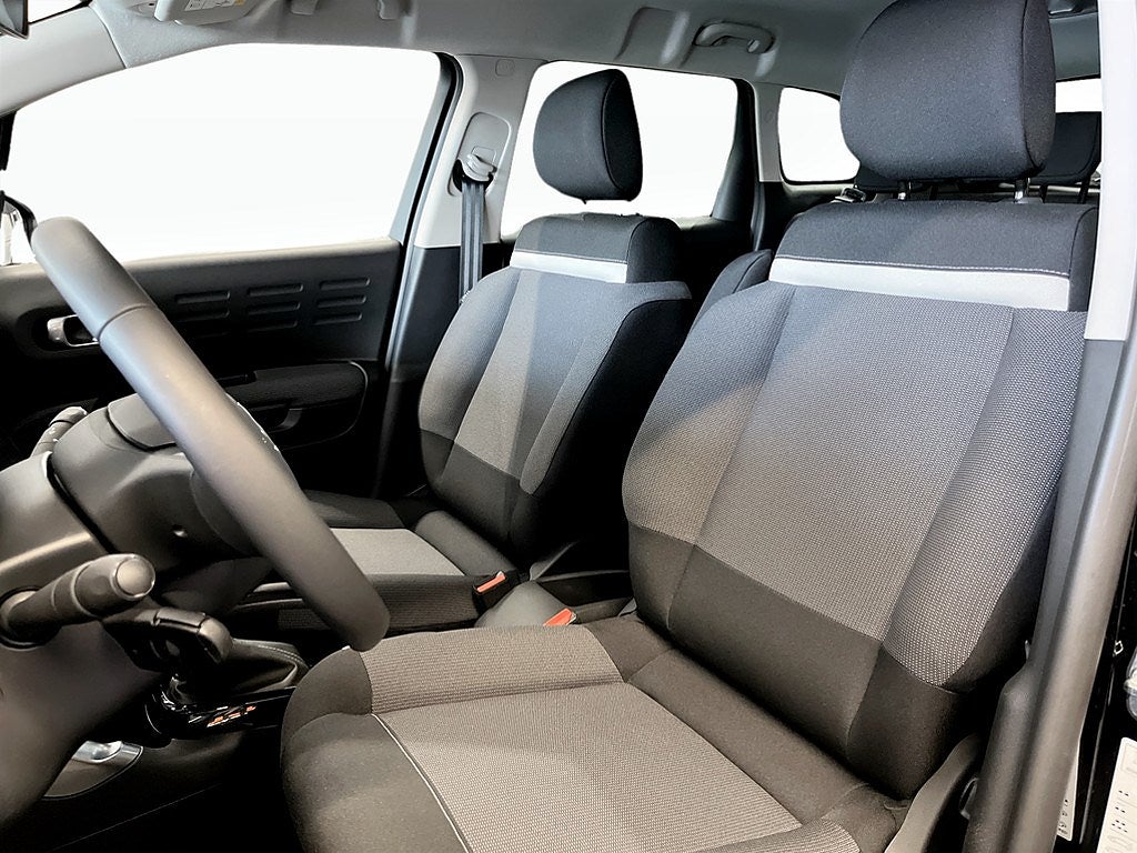 Bild på Citroën C3 Aircross Shine 1.2 PT 130hk Aut - CARPLAY, BACKSENSORER