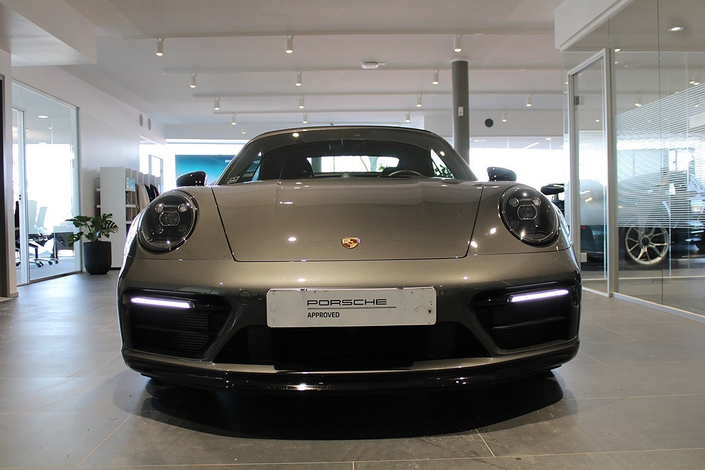 Porsche 911 Carrera GTS CABRIOLET  GTS
