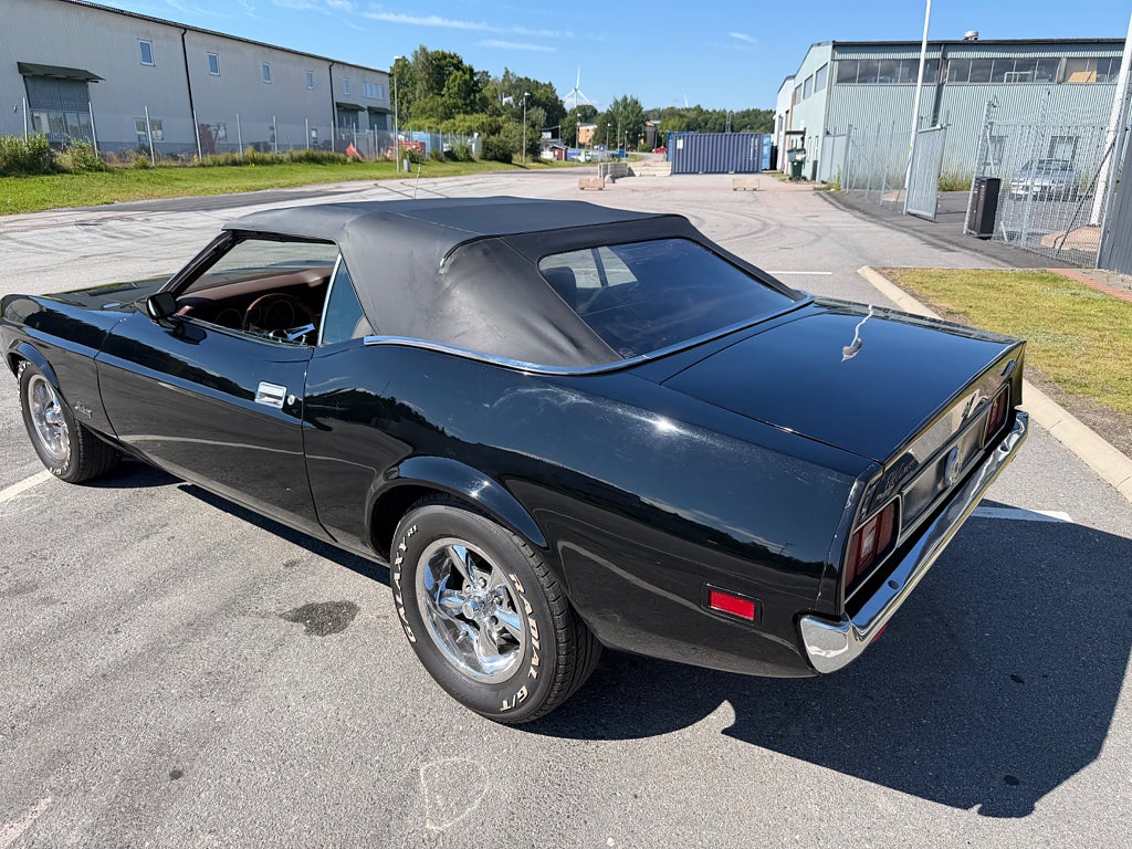 Ford Mustang Cabriolet 5.8 V8