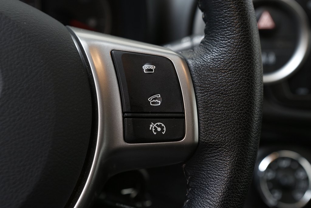 Toyota Yaris 1,33 Dual VVT-i Edition 50 Kamera Bluetooth 2014