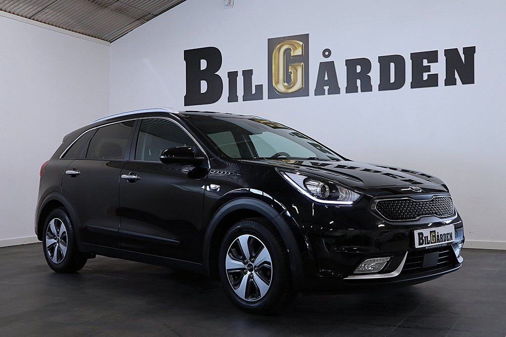 Kia Niro Hybrid DCT Advance Plus, EX, GLS 