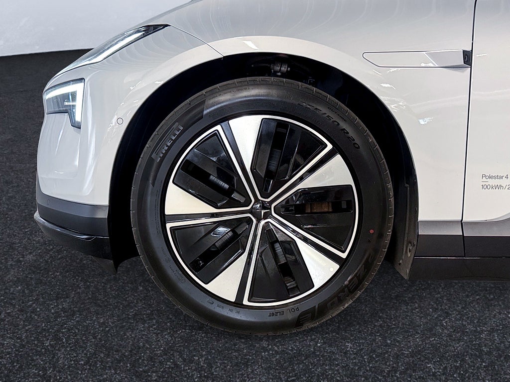 Polestar 4 Long Range Single Motor PLUS Harman Kardon Panorama bild 16