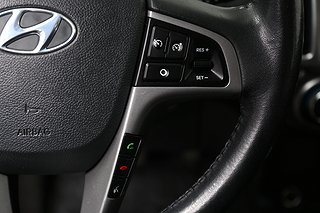 Halvkombi Hyundai i20 10 av 18