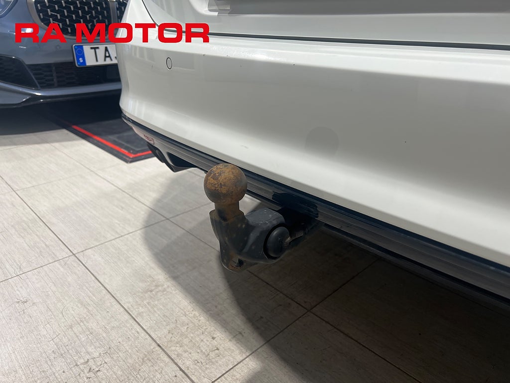 Volkswagen Golf 2.0 TDI 150hk DSG R-Line| D-värm |Drag | Backkamera | 2017