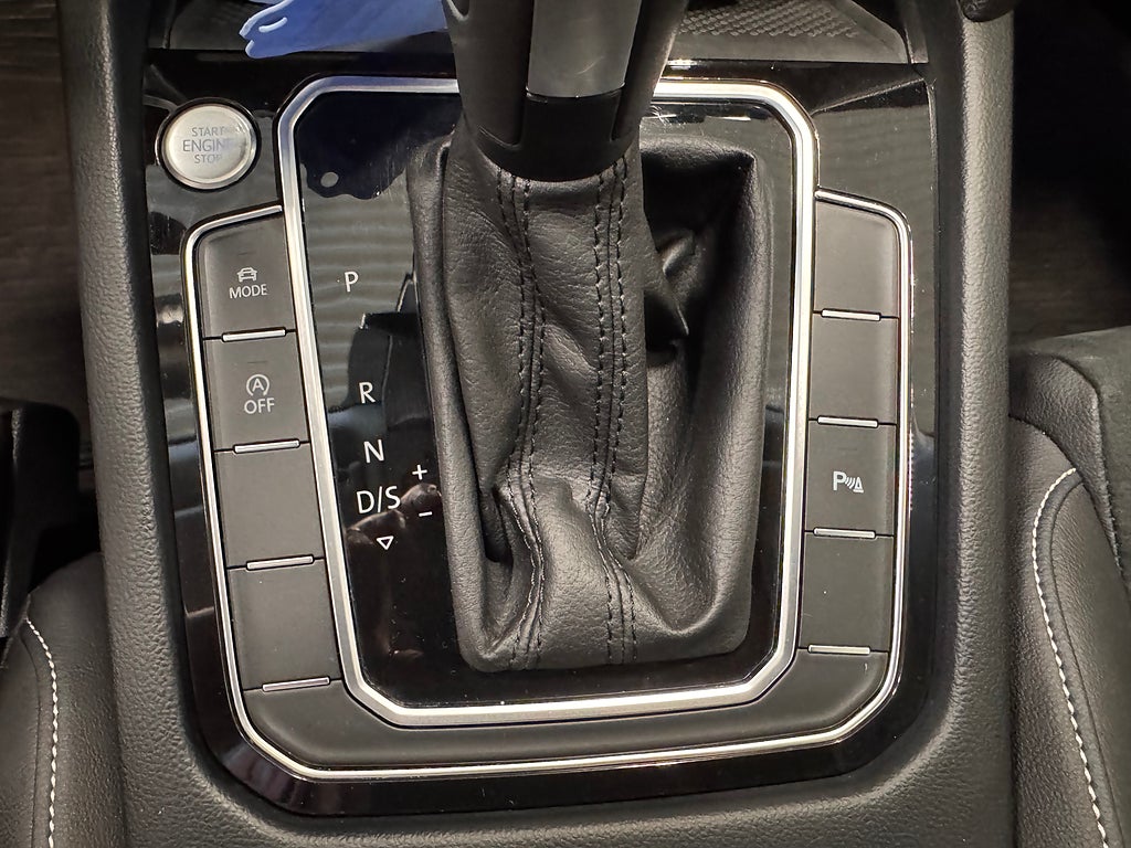 Volkswagen Passat 2022 - miniatyr 20