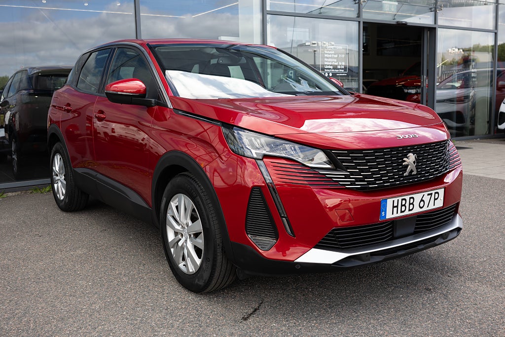 Peugeot 3008 130 hk Automat Bensin Active Pack NYSERVAD