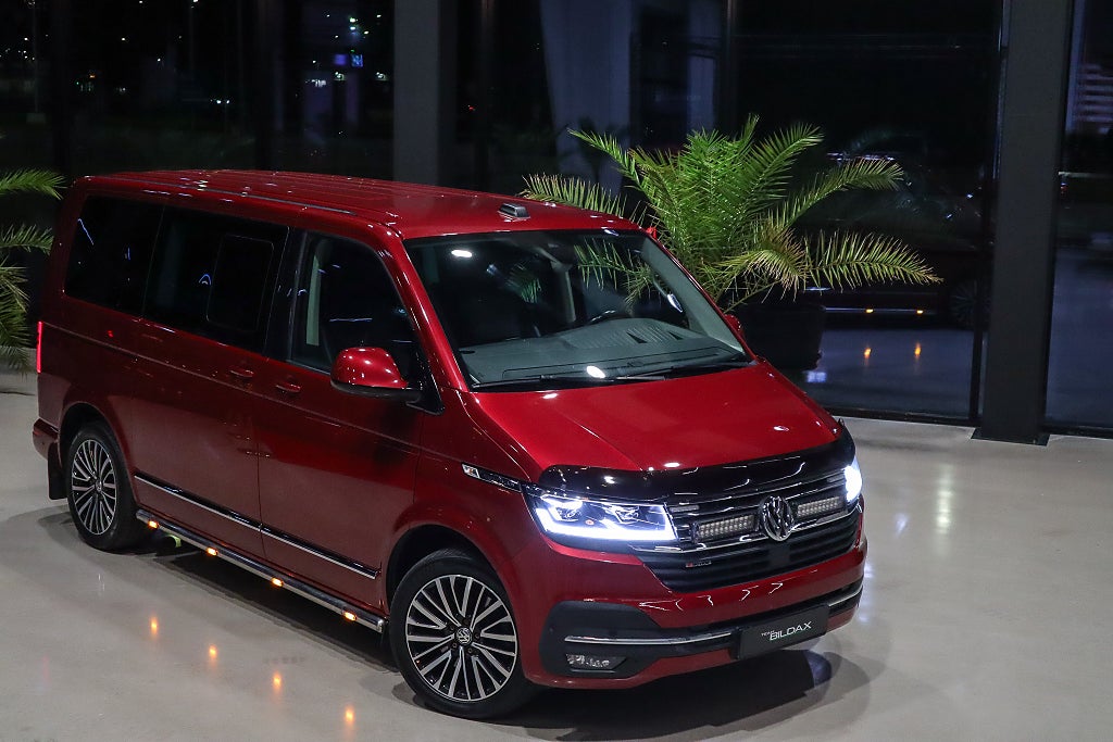 Volkswagen Multivan TDI 200HK 4M HIGHLINE EL-DÖRRAR *SE UTR*