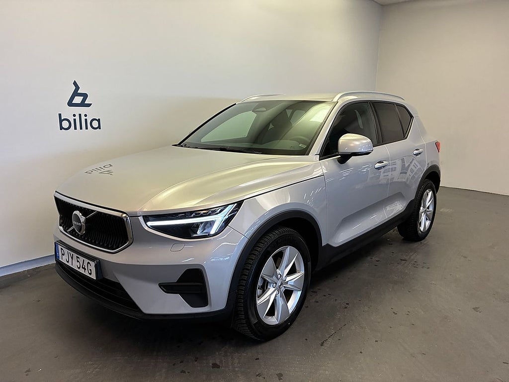 Volvo XC40 B4 FWD Bensin Core SE II / Keyless / Navigatio...