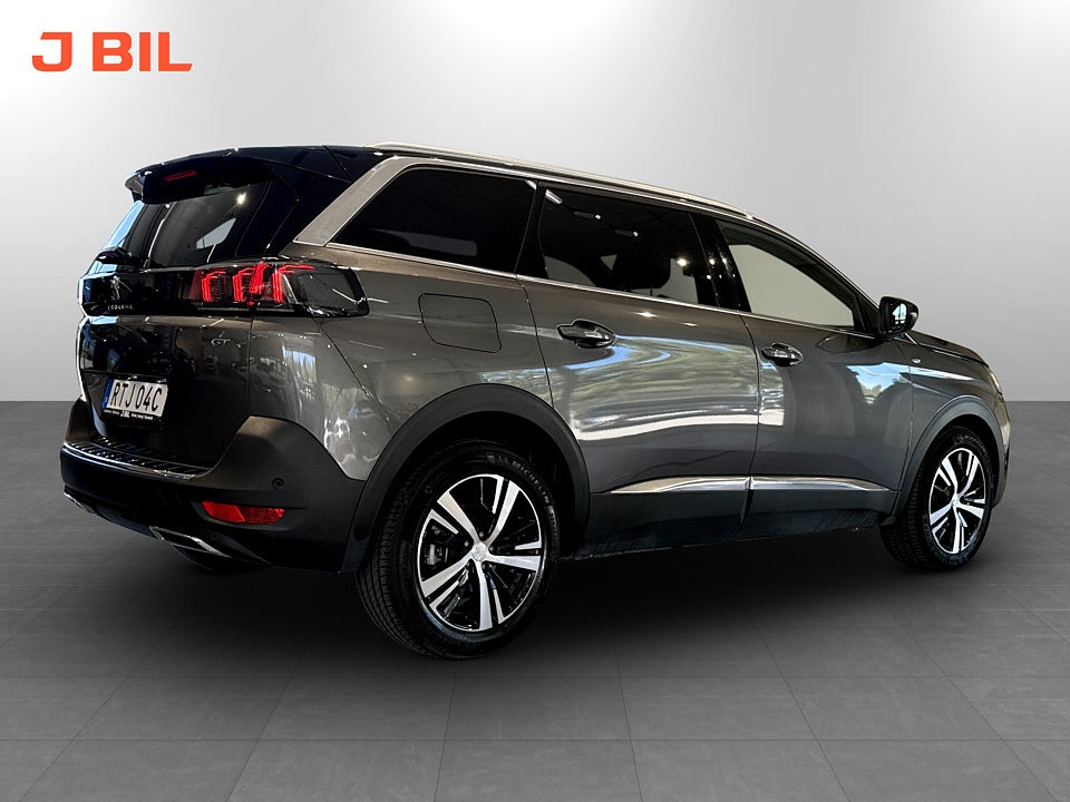 Bild på Peugeot 5008 GT 1.2 PT 130hk Aut 7-SITS B-KAMERA CARPLAY