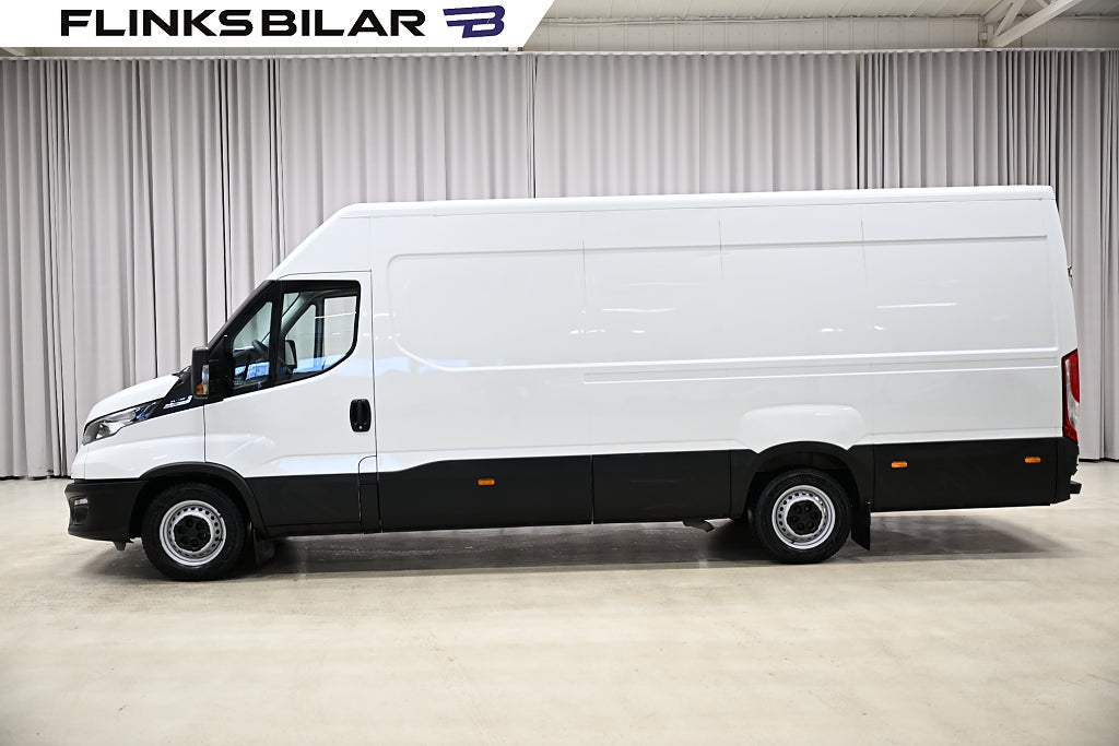 Iveco Daily 2.3 JTD Hi-Matic 136HK XXL-Skåp|Automat|3.5ton-dragvikt