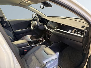 Kia Niro e- 64 kWh Advance Kamera Pvärm GPS CarPlay SoV – bild 10