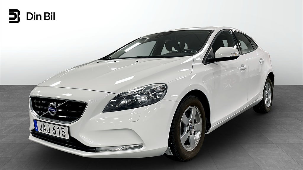 Volvo V40 D2 Kinetic/ Dieselvärmare & vinterhjul