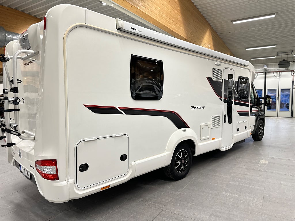 Swift 794 QB Toscane 150HK, Dubbelsäng, 1 ägare thumbnail