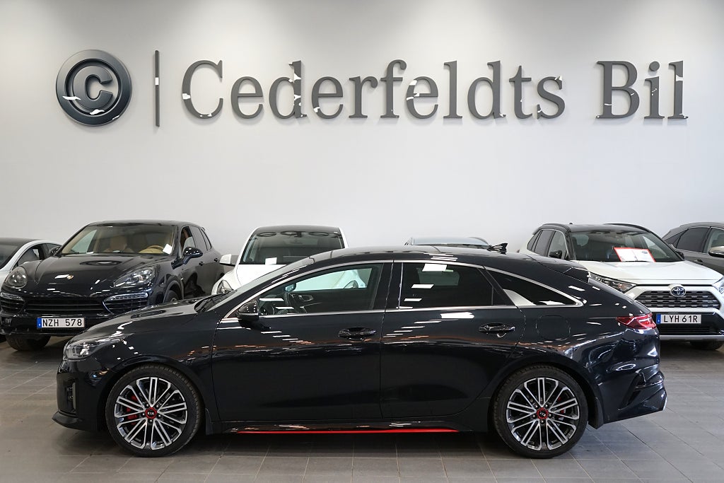 Kia Ceed ProCeed GT-Line 1.6 T-GDI Pano JBL Kamera Fullservad