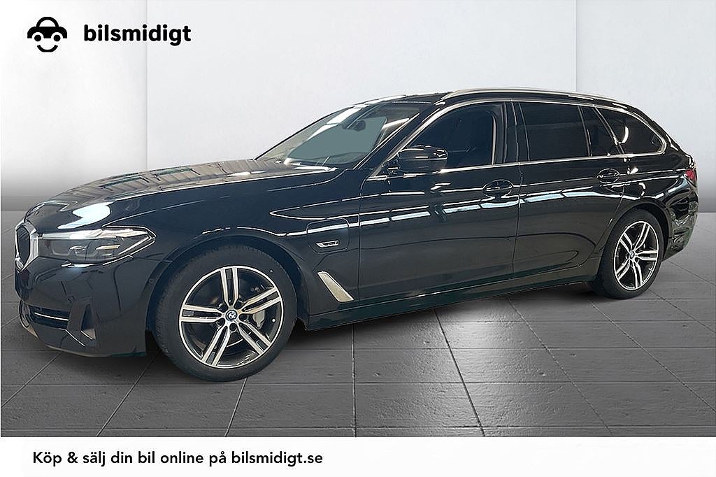 BMW 530 e xDrive Touring Drag Navi Kamera LED MOMS 292hk