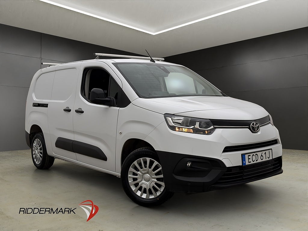 Toyota proace-city L2 Värmare Drag B-Kamera CARPLAY Moms