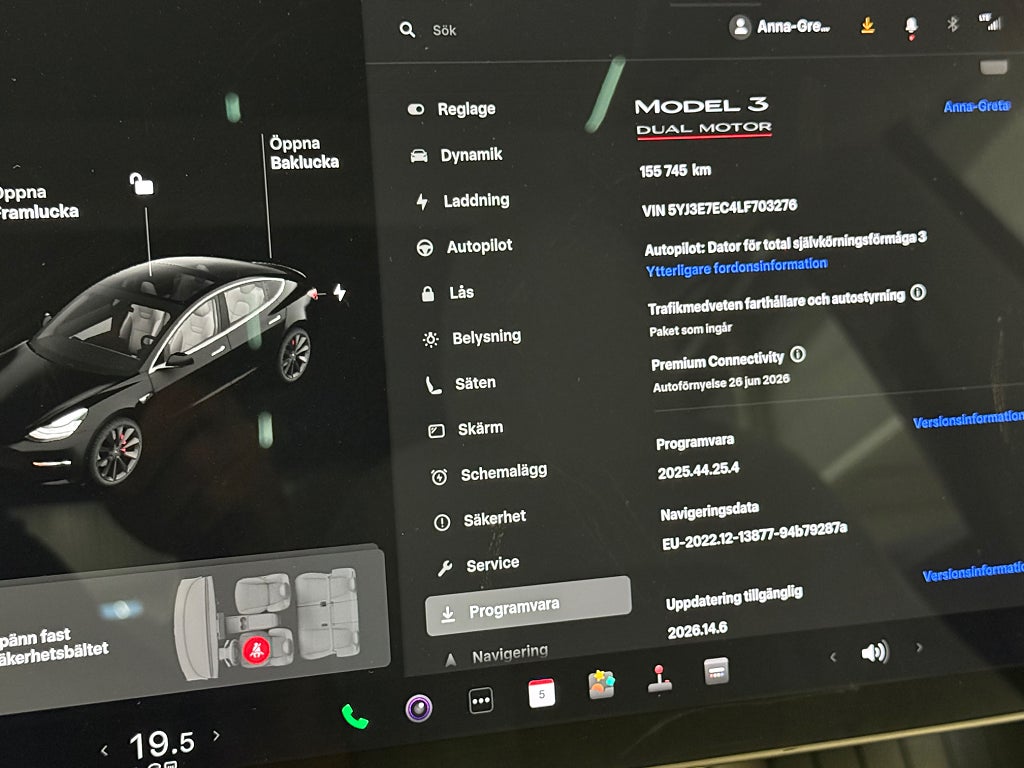 Tesla Model 3 Long Range Performance AWD Panorama 513hk 1 Ägare - miniatyr 19