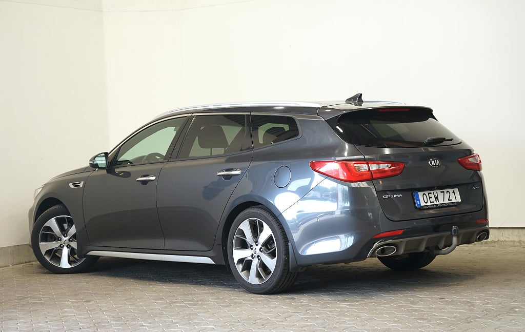 Kia Optima Sport Wagon 1.7 GT-Line Panorama H/K B-kamera 141hk