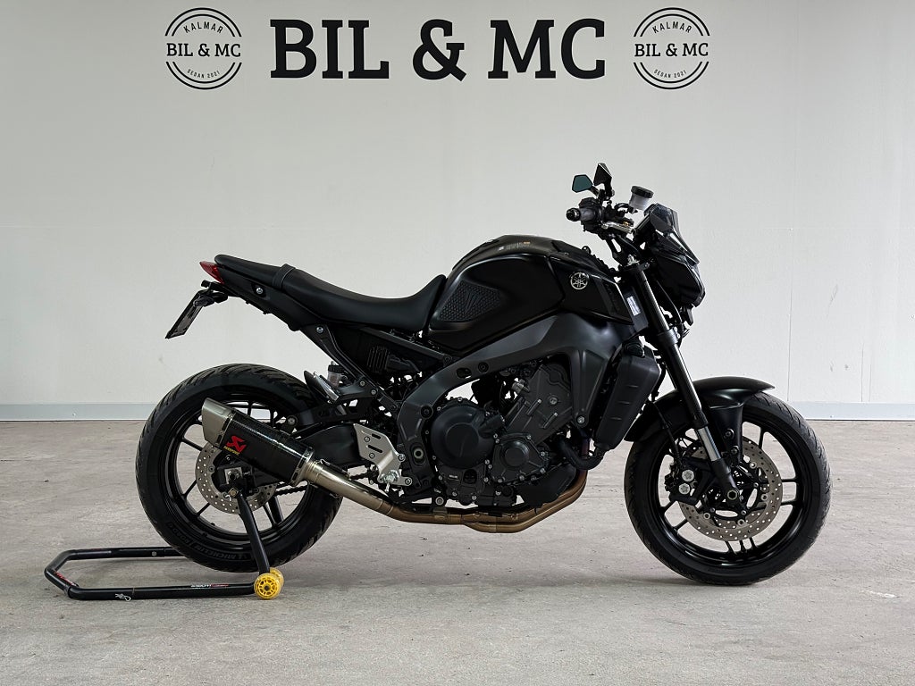 Yamaha Mt09 Akrapovic Helsystem superfin 0kr insats räntekampanj 