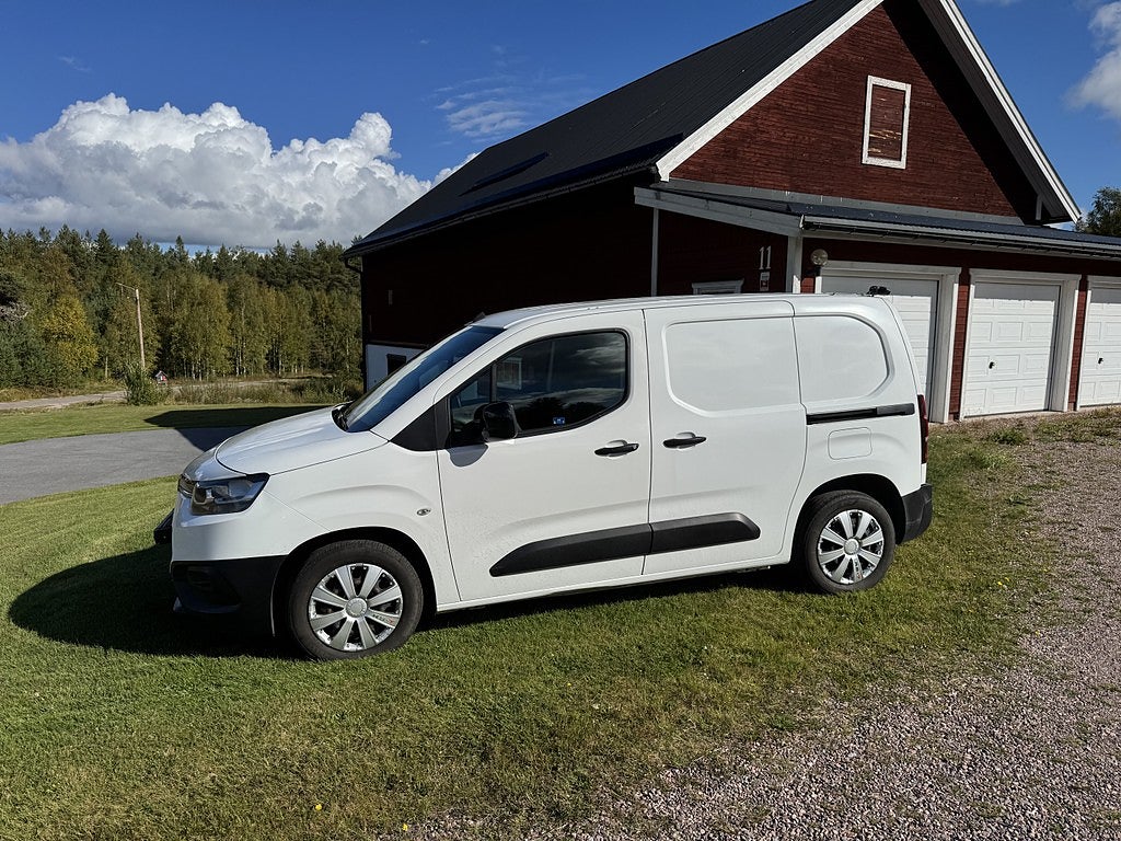 Toyota ProAce City 1.5D AdBlue Euro 6