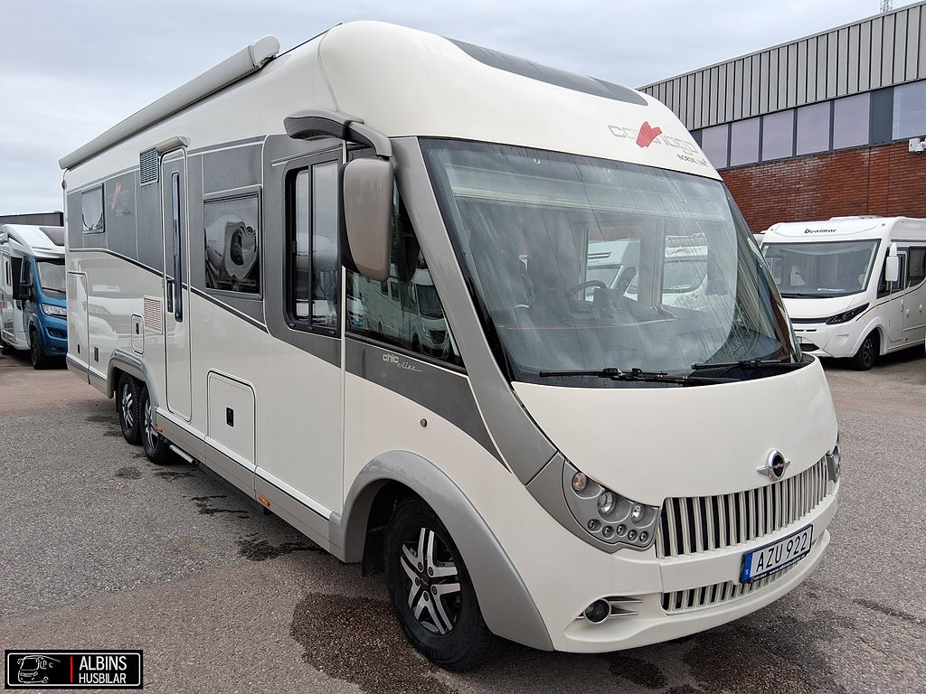 Carthago Chic E-Line I58 XL Linerclass / Hydrauliska stödben