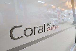 Husbil-halvintegrerad Adria Coral Supreme 670 SL 6 av 54