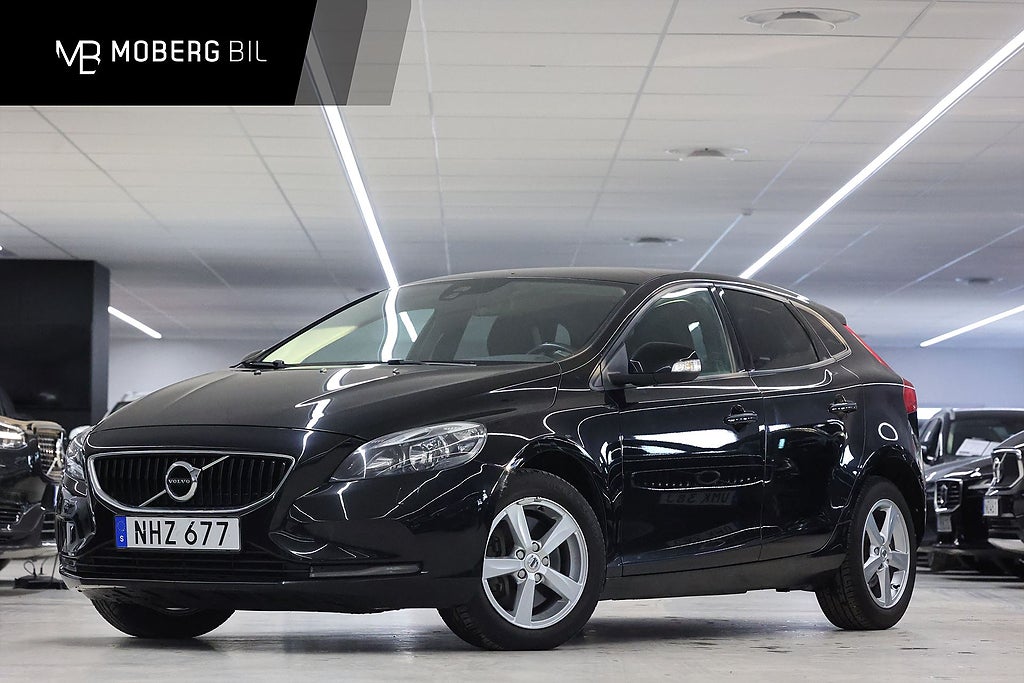 Volvo V40 T2 122hk Kinetic Värmare PDC Farth Bluetooth