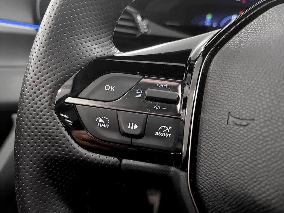 Bild på Peugeot 308 SW GT Hybrid 224hk Aut - B-KAMERA, EL-BAKLUCKA