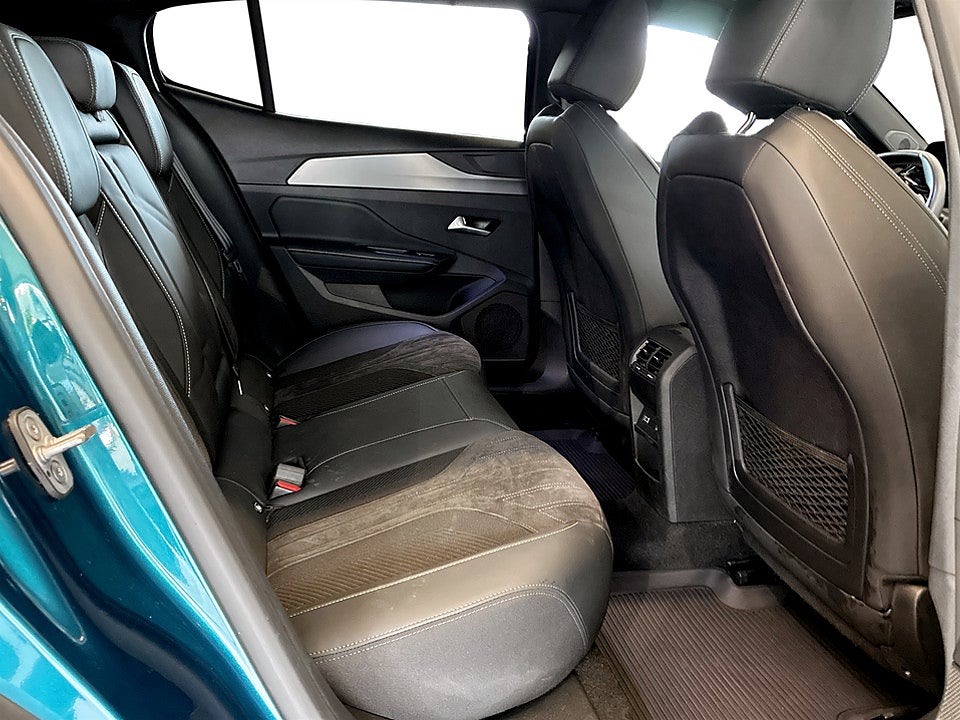 Bild på Peugeot 408 GT 1.2 PT 130hk Aut B-KAMERA CARPLAY EL-BAKLUCKA
