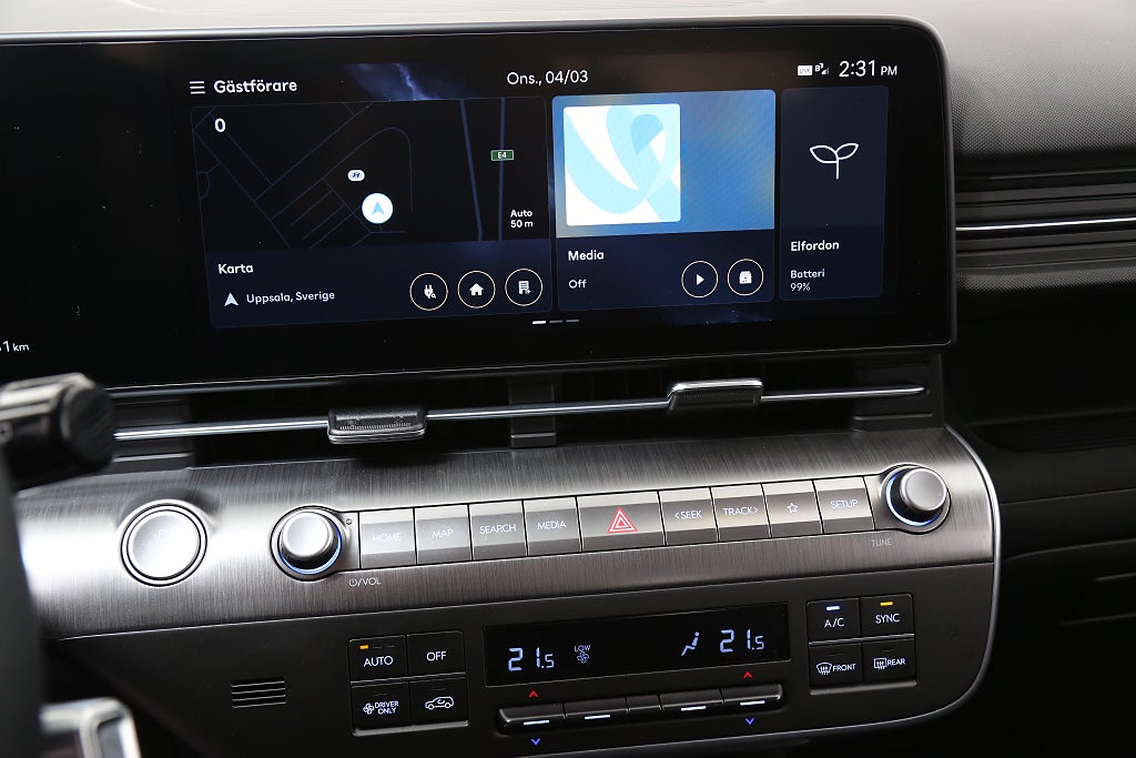 Hyundai Kona EV 48,4 kWh Essential | Kamera Navi Värmepump fd.demo 2024