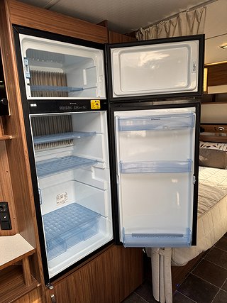 Husvagn, 1-axl Polar 700 TB LR Svit  8 av 22