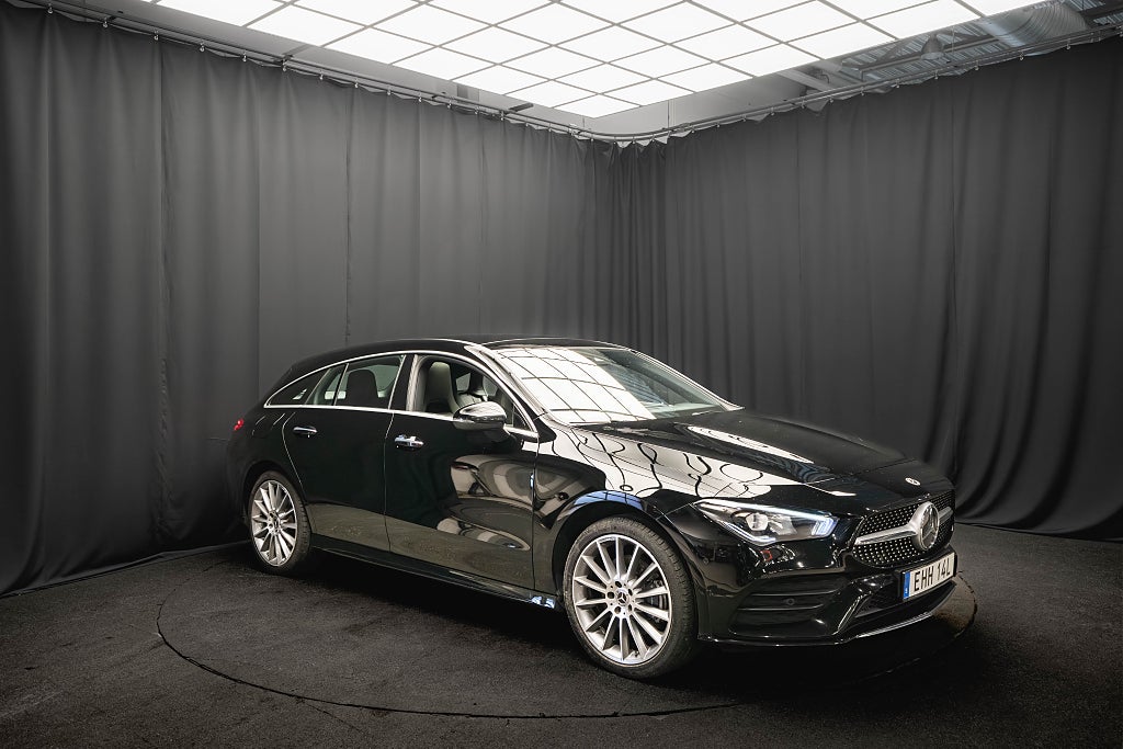 Mercedes-Benz CLA250 e AMG PANO DRAG KAMERA P-VÄRMARE WIDESCREEN 1-ÄGARE MOMS