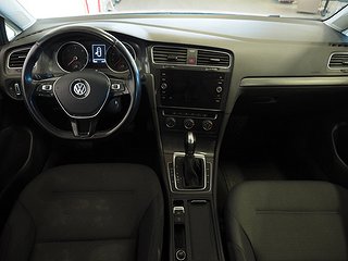 Halvkombi Volkswagen Golf 9 av 17