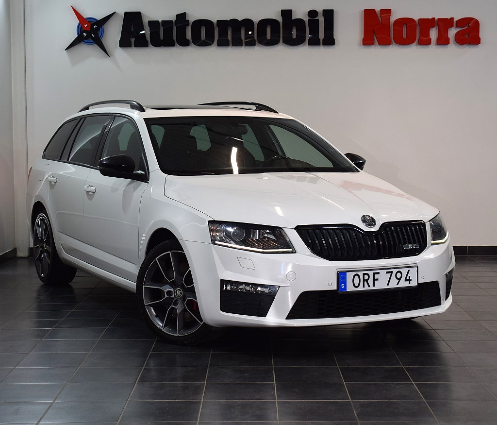 Skoda Octavia Kombi RS 2.0 TDI RS Pano/Navi/Canton/Drag