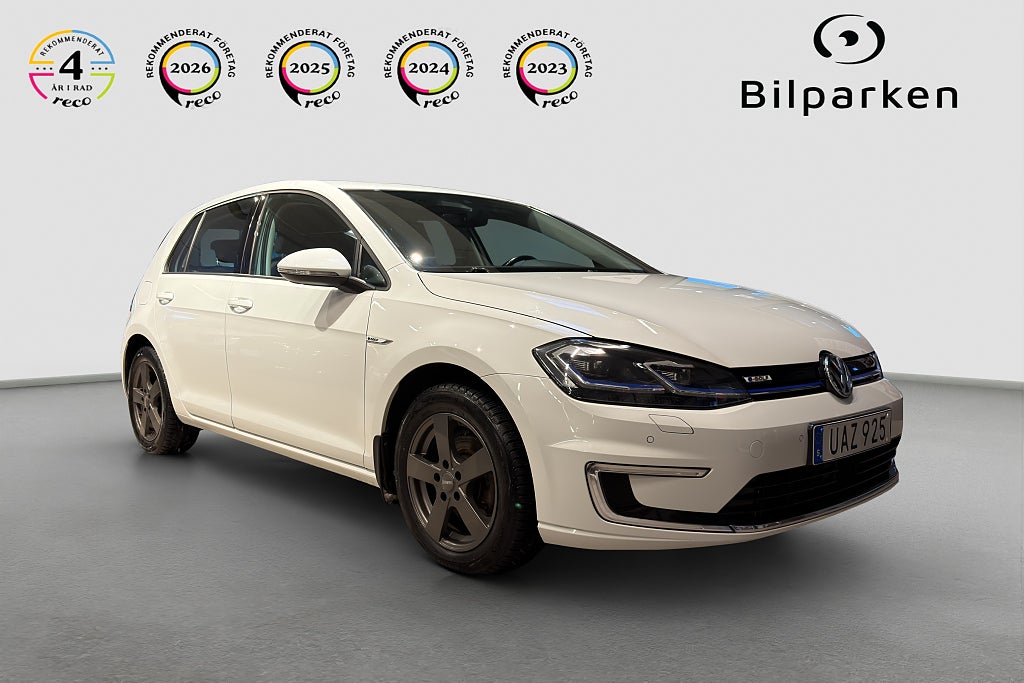 Volkswagen E-Golf 35,8kWh | BLIS | Kamera | CarPlay | Cockpit