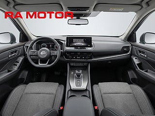 SUV Nissan Qashqai 11 av 16