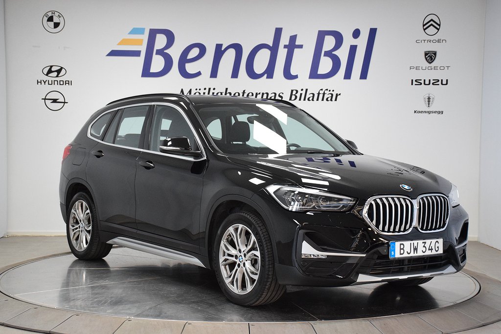 BMW X1 xDrive25e  X Line Laddhybrid / Navi/Backkamera/6,95%