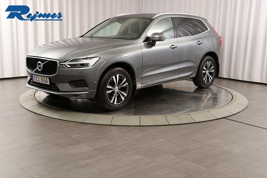 Volvo XC60 T5 AWD Momentum Advanced SE II