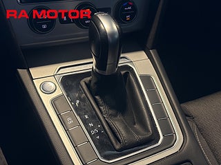 Kombi Volkswagen Passat 23 av 27