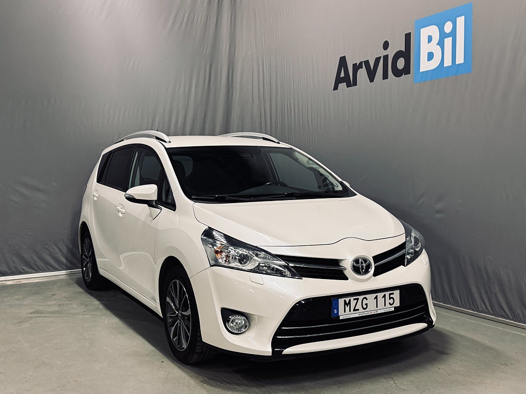 Toyota Verso 1.8 Active Plus Drag Kamera Vinter-P GPS 7-sits
