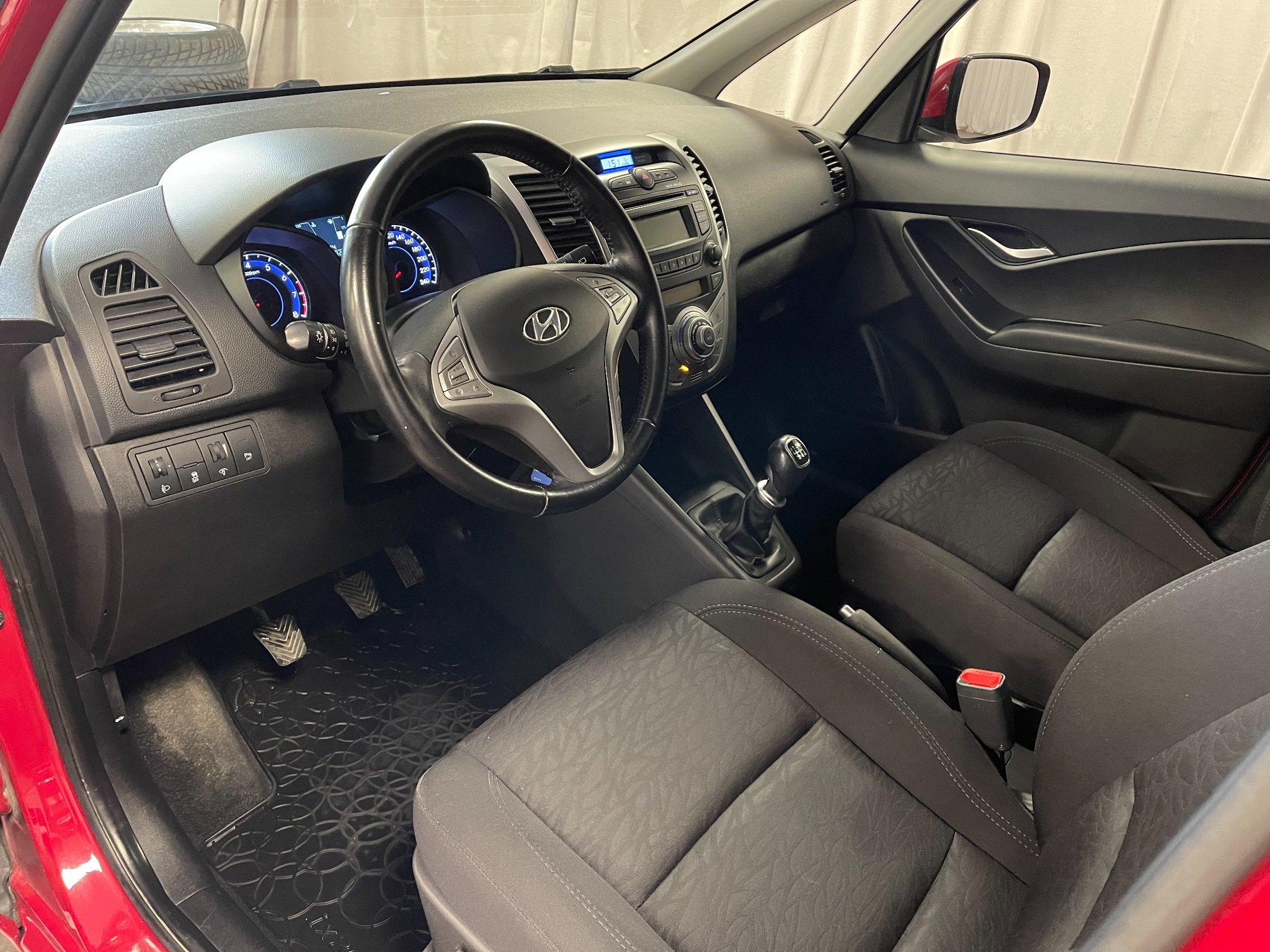 Hyundai ix20 1.6 125hk 2013, kuva 6/34