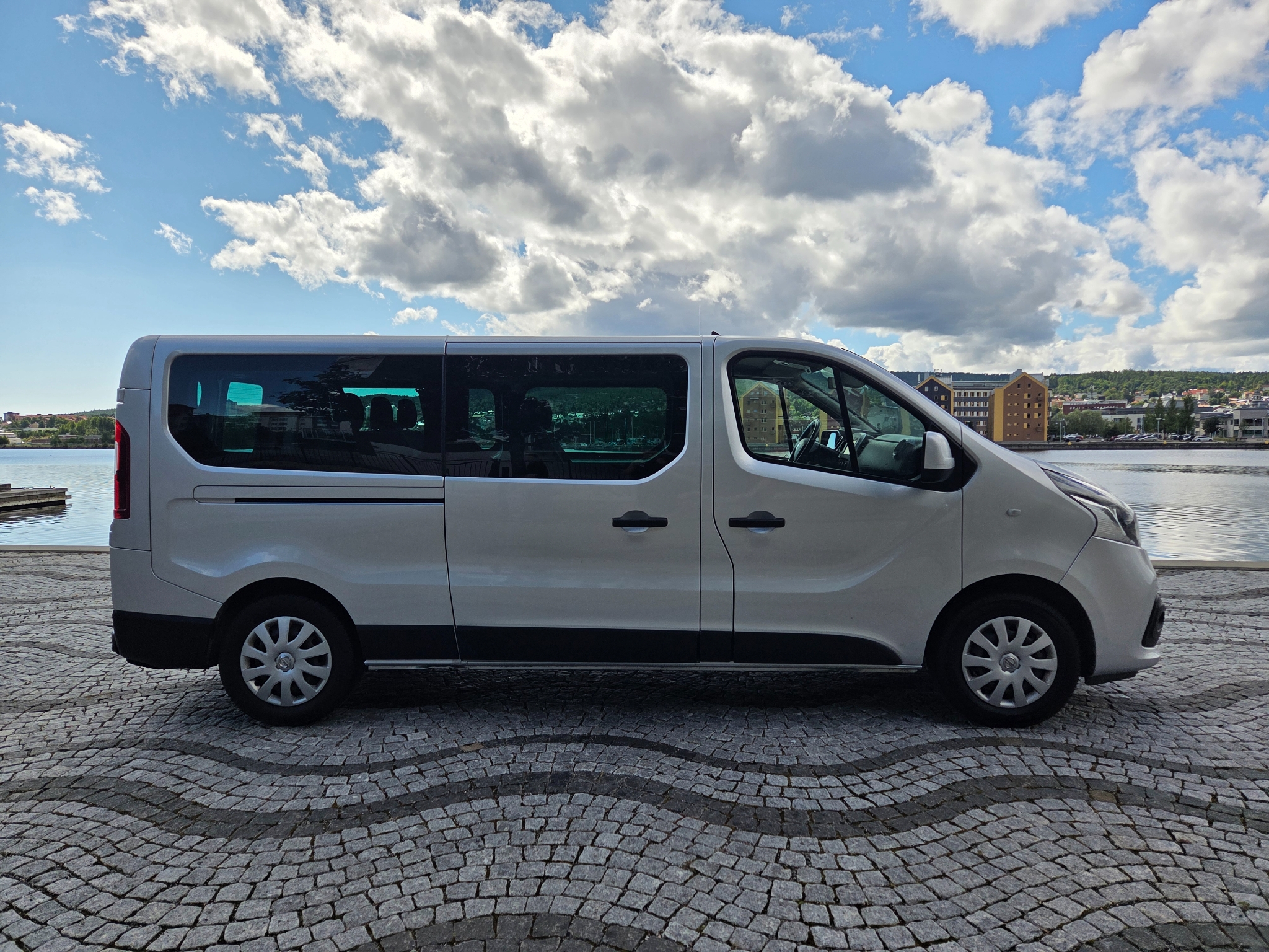 Nissan NV300 2018, bild 4/44