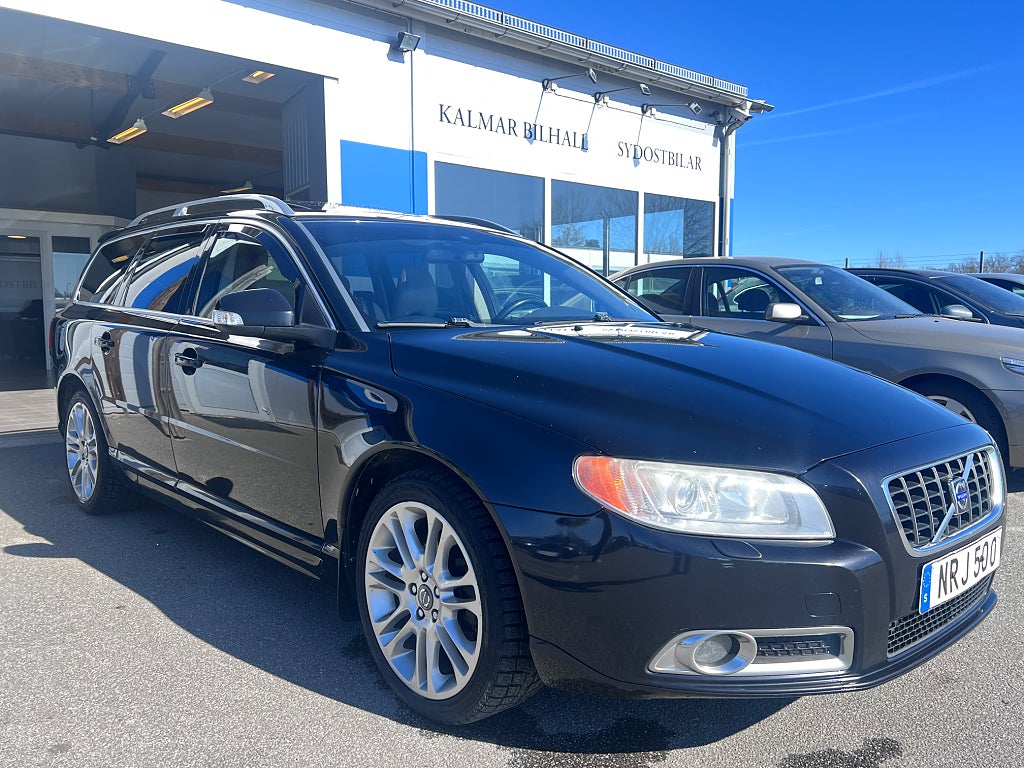 Volvo V70 2.4D Geartronic Summum *Taklucka* *Nybytt kamrem*
