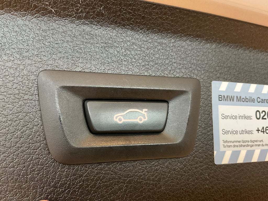 BMW 218i 2017 - miniatyr 13