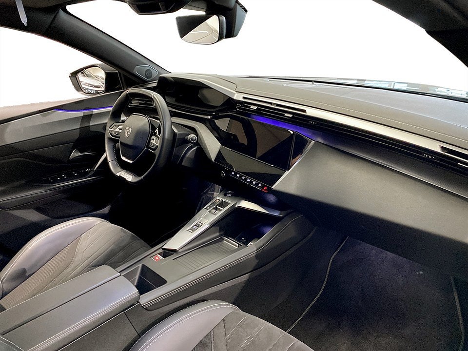 Bild på Peugeot 308 GT+ Hybrid 225hk Aut Dragkrok - DEMO